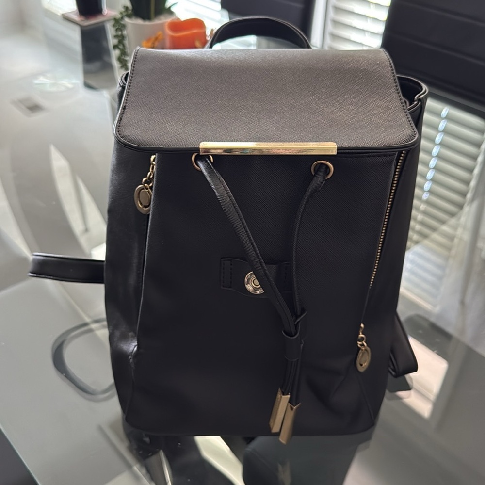 Faux leather backpack - Picture 6 of 10